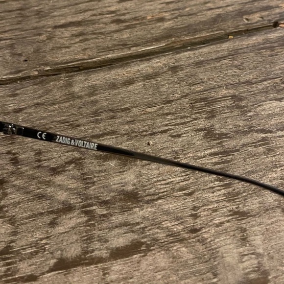 Zadig & Voltaire Aviator Sunglasses. - Picture 5 of 8